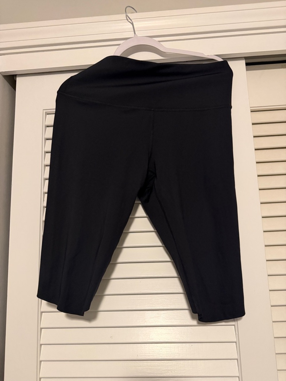 all in motion Black Capri Leggings